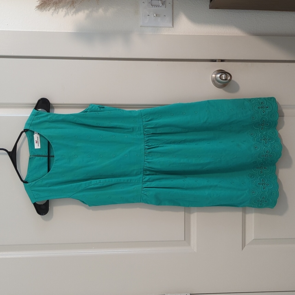 Vineyard Vines dress